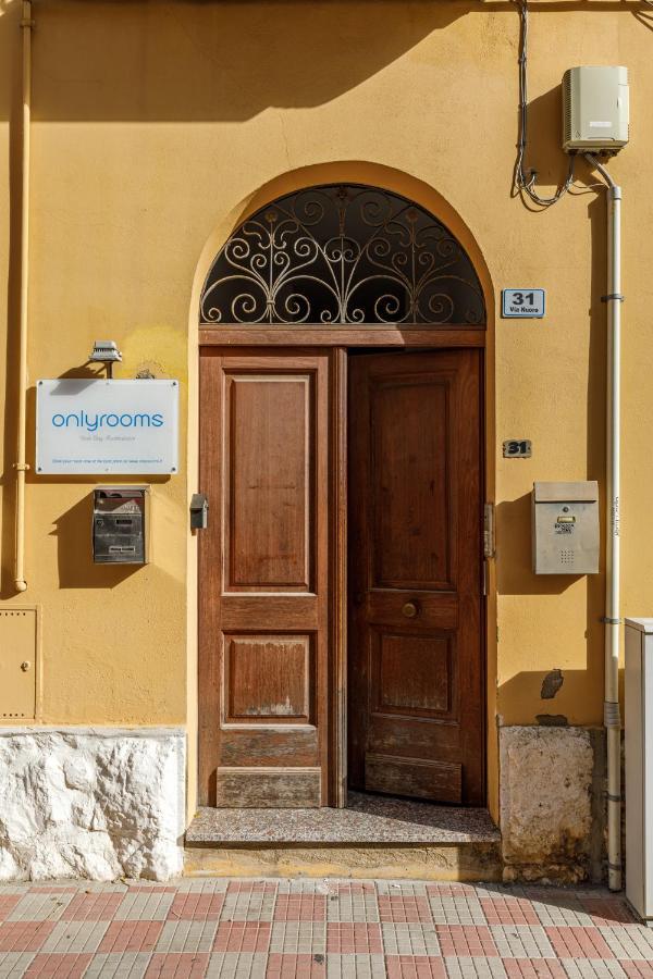 Guest house Onlyrooms I - Central & Quiet Area *